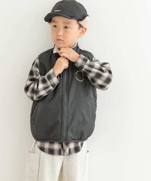 URBAN RESEARCH DOORS（アーバンリサーチドアーズ）の「リバーシブルボアベスト(KIDS)（ベスト・キッズ・グリーン系その他/グレー系その他・105/120/135）」の6枚目の写真