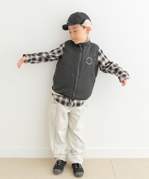 URBAN RESEARCH DOORS（アーバンリサーチドアーズ）の「リバーシブルボアベスト(KIDS)（ベスト・キッズ・グリーン系その他/グレー系その他・105/120/135）」の8枚目の写真
