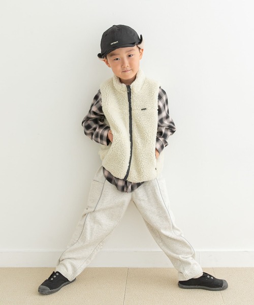 URBAN RESEARCH DOORS（アーバンリサーチドアーズ）の「リバーシブルボアベスト(KIDS)（ベスト・キッズ・グリーン系その他/グレー系その他・105/120/135）」の20枚目の写真