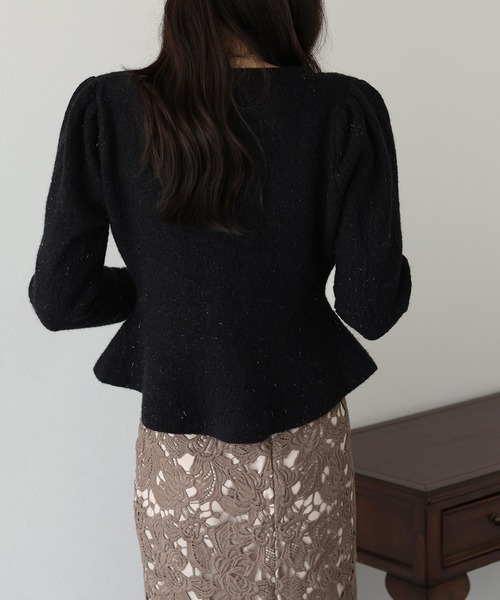 BLUEEAST（ブルーイースト）の「《新色追加》ペプラムニットカーディガン（ニット/セーター・レディース・ブラック/ホワイト/イエロー/ベージュ/ピンク/チャコールグレー/ブラウン・MEDIUM）」の19枚目の写真