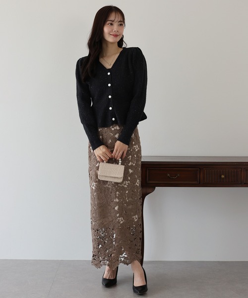 BLUEEAST（ブルーイースト）の「《新色追加》ペプラムニットカーディガン（ニット/セーター・レディース・ブラック/ホワイト/イエロー/ベージュ/ピンク/チャコールグレー/ブラウン・MEDIUM）」の20枚目の写真