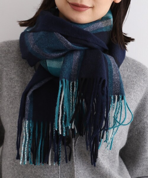 INDIVI（インディヴィ）の「◆【洗える／チェック柄】ウォッシャブルウールストール（ストール/ショール・レディース・ベージュ系1/ネイビー系1/ライトグリーン・00）」の7枚目の写真