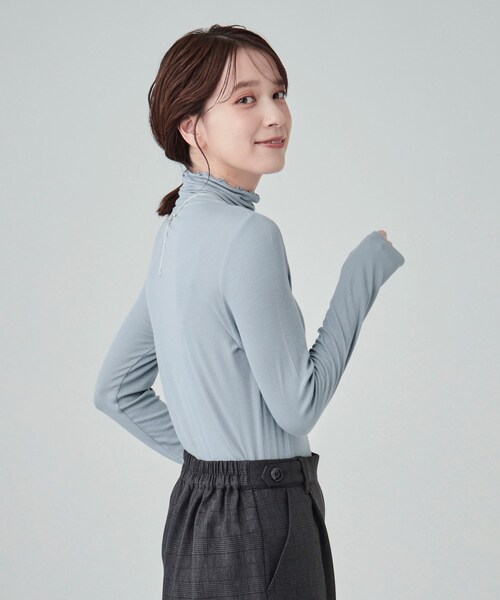 DRESKIP（ドレスキップ）の「◆【高レビュー】なめらかとろみインナータートル（Tシャツ/カットソー・レディース・ホワイト系5/オフホワイト/ブラック/ライトオレンジ系/ライトブルー/ライトグレー/グリーン系・04/02/03）」の17枚目の写真