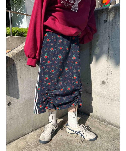 WC（ダブル シー）の「リトルフラワー2ラインフリーススカート（スカート・レディース・ブラウン/ネイビー・FREE）」の14枚目の写真