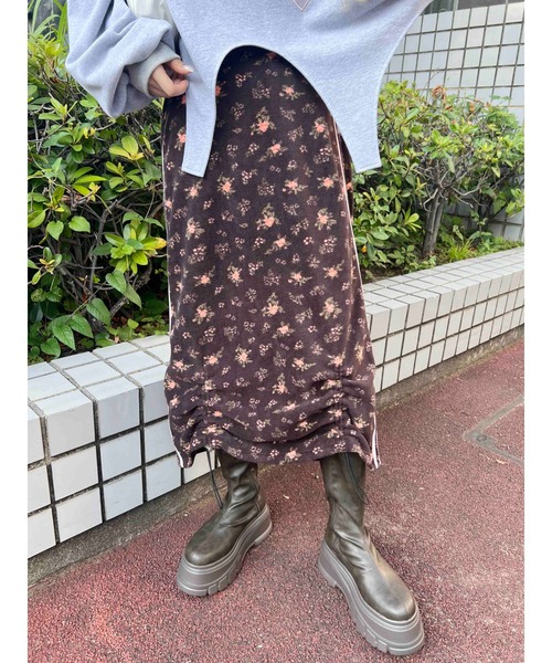 WC（ダブル シー）の「リトルフラワー2ラインフリーススカート（スカート・レディース・ブラウン/ネイビー・FREE）」の6枚目の写真