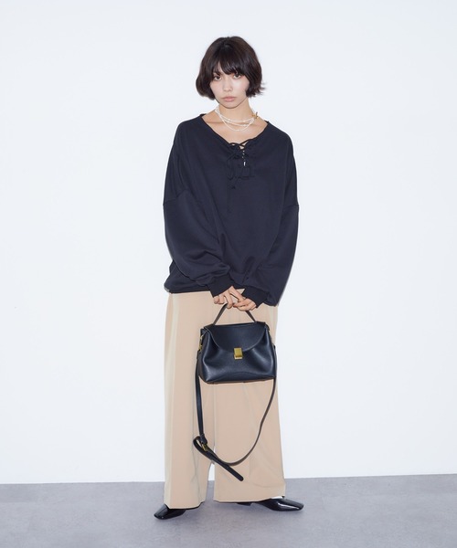 BARRETTA（バレッタ）の「フロントレースアップﾌﾟﾙｵｰﾊﾞｰ（スウェット・レディース・グレー/ブラック・FREE）」の11枚目の写真