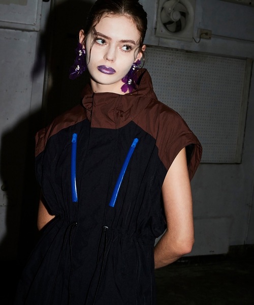 NON TOKYO（ノントーキョー）の「2WAY LONG MOUNTAIN PARKA