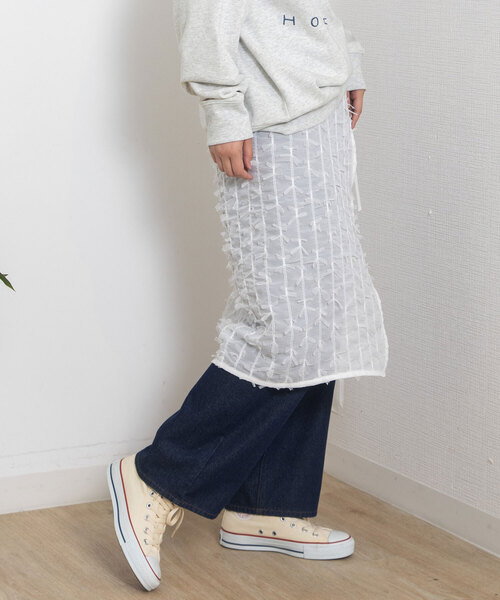 POU DOU DOU(プードゥドゥ)の「チュールリボンシフォンレイヤードラップスカート(スカート・レディース・オフホワイト/ブラック・M)」の4枚目の写真