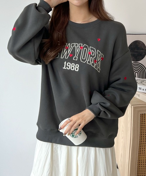 Futier land(フューティアランド)の「この絶妙なハート間が大人っぽ~い◎カレッジロゴハート刺繍プルオーバー(スウェット・レディース・チャコールグレー/杢グレー・FREE)」の11枚目の写真