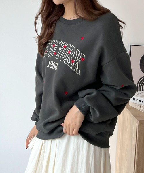 Futier land(フューティアランド)の「この絶妙なハート間が大人っぽ~い◎カレッジロゴハート刺繍プルオーバー(スウェット・レディース・チャコールグレー/杢グレー・FREE)」の12枚目の写真