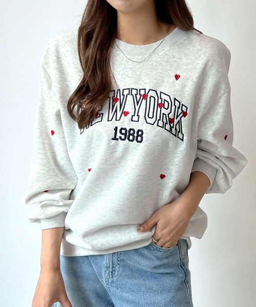 Futier land(フューティアランド)の「この絶妙なハート間が大人っぽ~い◎カレッジロゴハート刺繍プルオーバー(スウェット・レディース・チャコールグレー/杢グレー・FREE)」の17枚目の写真