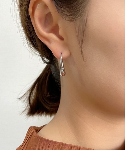 ciite'(シーテ)の「ドロップモチーフ フックピアス (両耳用)(ピアス(両耳用)・レディース・シルバー/ゴールド・FREE)」の9枚目の写真