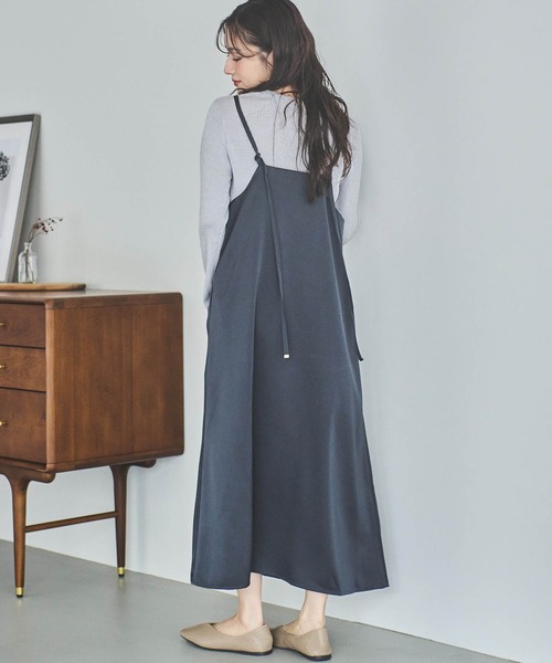mil(ミル)の「【150㎝前後の小柄さんサイズ】マットサテンキャミワンピース(ワンピース・レディース・カーキ/モカ/チャコールグレー・S/XS)」の7枚目の写真