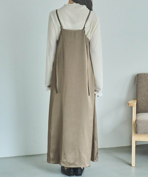 mil(ミル)の「【150㎝前後の小柄さんサイズ】マットサテンキャミワンピース(ワンピース・レディース・カーキ/モカ/チャコールグレー・S/XS)」の17枚目の写真