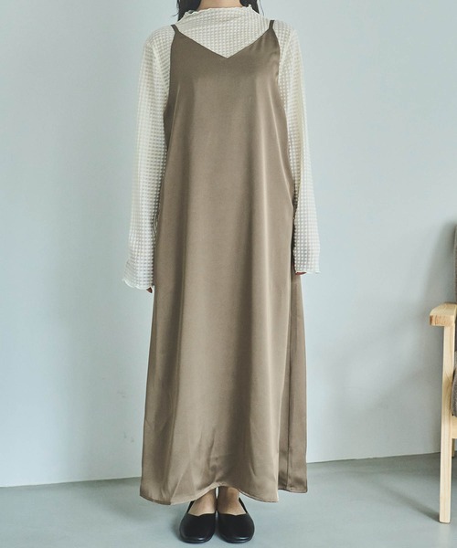 mil(ミル)の「【150㎝前後の小柄さんサイズ】マットサテンキャミワンピース(ワンピース・レディース・カーキ/モカ/チャコールグレー・S/XS)」の15枚目の写真