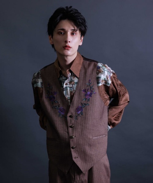 【セール】ローズ刺繍ヘリンボーンベスト（ベスト）｜AXES-X（アクシーズエックス）