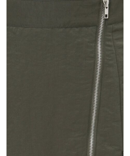 MURUA（ムルーア）の「シャイニーカーゴマキシスカート（スカート・レディース・カーキ/ブラック/ライトグレー・2/1）」の6枚目の写真