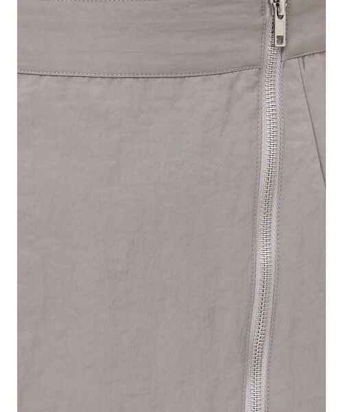 MURUA（ムルーア）の「シャイニーカーゴマキシスカート（スカート・レディース・カーキ/ブラック/ライトグレー・2/1）」の7枚目の写真