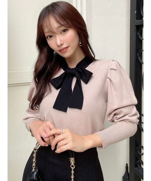 RESEXXY（リゼクシー）の「ボウタイニットトップス（ニット/セーター・レディース・ブラック/ブルー/ベージュ・FREE）」の19枚目の写真