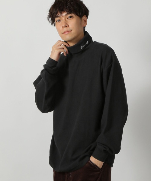 LAKOLE(ラコレ)の「タートルネック刺繍T / 204477(Tシャツ/カットソー・メンズ・ブルー/ブラック/ホワイト・MEDIUM/LARGE)」の7枚目の写真