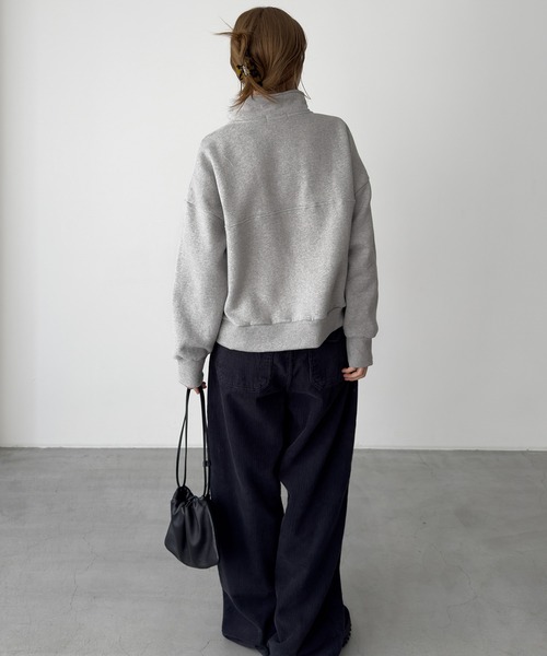 CANAL JEAN(キャナルジーン)の「El mar スタンドヘンリーネックトレーナー 裏起毛(スウェット・レディース・オートミール/グレー・ONE SIZE)」の9枚目の写真