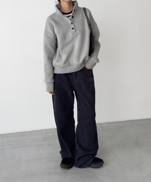 CANAL JEAN(キャナルジーン)の「El mar スタンドヘンリーネックトレーナー 裏起毛(スウェット・レディース・オートミール/グレー・ONE SIZE)」の11枚目の写真