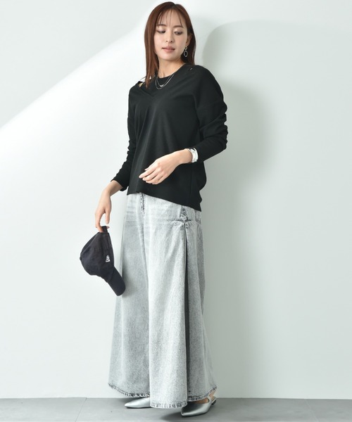 INTERPLANET（インタープラネット）の「サイドタックデニムワイドパンツ（デニムパンツ・レディース・ブルー/グレー・FREE）」の5枚目の写真