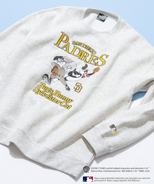 MLB(メジャーリーグベースボール)の「【Looney Tunes × MLB】 オリジナルデザイン 裏起毛クルーネックスウェット(スウェット・メンズ・グレー系その他/ブラック系その他2/グレー系その他3/ブラック系その他/ベージュ系その他2/ホワイト系その他3・MEDIUM/X-LARGE/LARGE)」の6枚目の写真