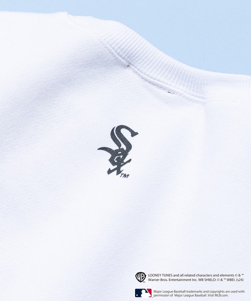 MLB(メジャーリーグベースボール)の「【Looney Tunes × MLB】 オリジナルデザイン 裏起毛クルーネックスウェット(スウェット・メンズ・グレー系その他/ブラック系その他2/グレー系その他3/ブラック系その他/ベージュ系その他2/ホワイト系その他3・MEDIUM/X-LARGE/LARGE)」の8枚目の写真