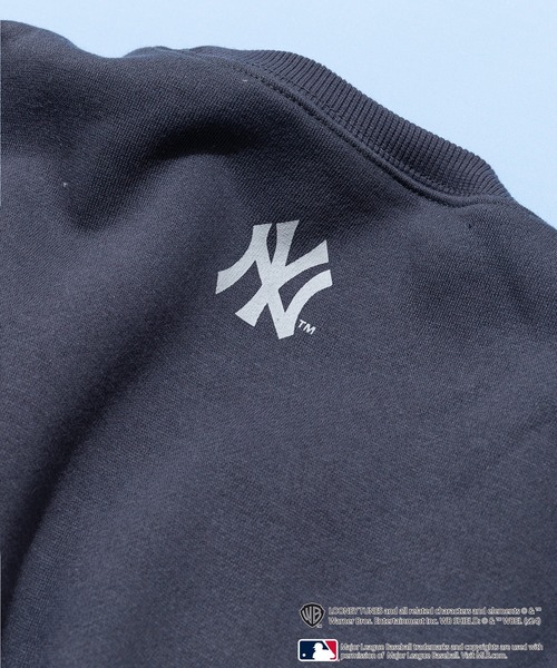 MLB(メジャーリーグベースボール)の「【Looney Tunes × MLB】 オリジナルデザイン 裏起毛クルーネックスウェット(スウェット・メンズ・グレー系その他/ブラック系その他2/グレー系その他3/ブラック系その他/ベージュ系その他2/ホワイト系その他3・MEDIUM/X-LARGE/LARGE)」の14枚目の写真