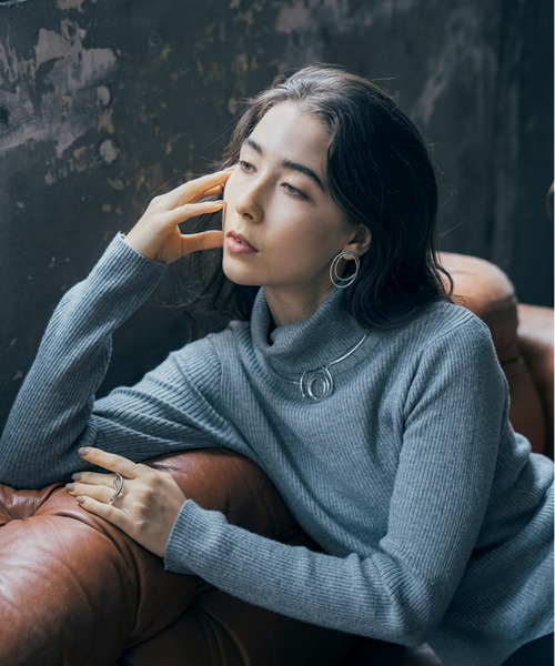 Nothing And Others(ナッシングアンドアザーズ)の「「Nothing And Others/ナッシングアンドアザーズ」Rolling Line Necklace(ネックレス・レディース・シルバー/ゴールド・FREE)」の7枚目の写真