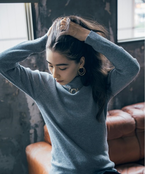 Nothing And Others(ナッシングアンドアザーズ)の「「Nothing And Others/ナッシングアンドアザーズ」Rolling Line Necklace(ネックレス・レディース・シルバー/ゴールド・FREE)」の14枚目の写真
