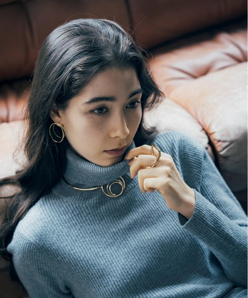 Nothing And Others(ナッシングアンドアザーズ)の「「Nothing And Others/ナッシングアンドアザーズ」Rolling Line Necklace(ネックレス・レディース・シルバー/ゴールド・FREE)」の15枚目の写真