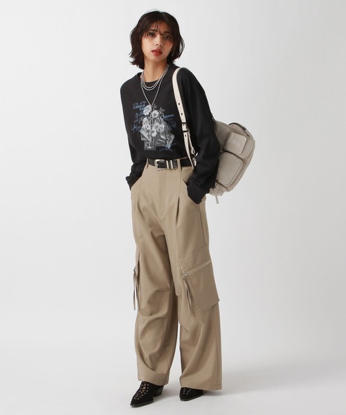 PAGEBOY（ページボーイ）の「フラワーカセットロンT（Tシャツ/カットソー・レディース・ブラック/オフホワイト・FREE）」の21枚目の写真