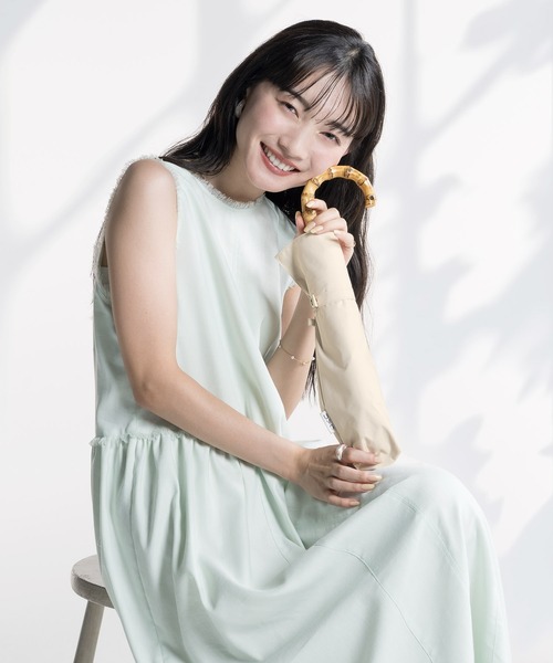 UVO（ウーボ）の「★完全遮光100% 最強の日傘「UVO（ウーボ）」 CALM 2段折りたたみ 無地 ミニ Wpc.（折りたたみ傘・レディース・ブラック/ライトブラウン/グレー/ブルー/グリーン/ピンク/ベージュ・FREE）」の8枚目の写真