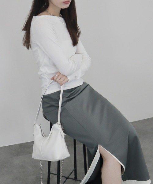 Reurie'(レウリィ)の「【ZOZO限定】オフショルダーカットソー/off shoulder basic top 長袖 シンプル きれいめ ベーシック モード 大人カジュアル フェミニン レディライク モノトーン(Tシャツ/カットソー・レディース・ホワイト/ブラック・FREE)」の14枚目の写真