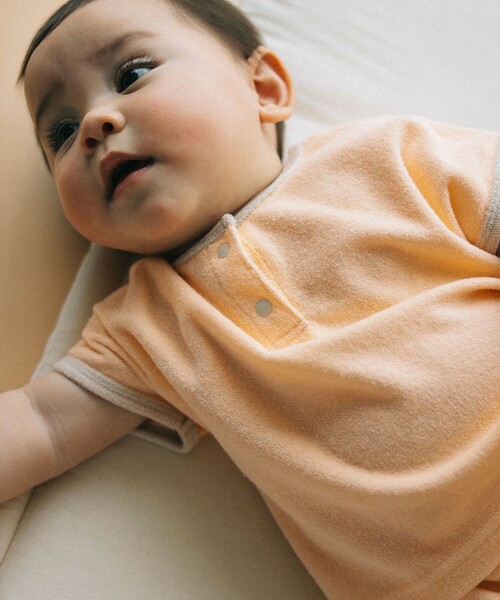 こども ビームス(コドモビームス)の「ベビー パイル トップス 2025(70~80cm)(Tシャツ/カットソー・キッズ・オレンジ系その他4/グリーン系その他・70/80)」の5枚目の写真