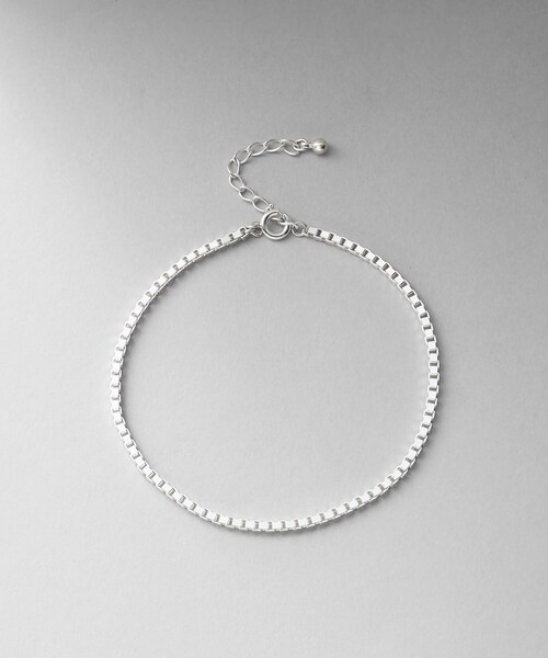 COCOSHNIK(ココシュニック)の「シルバー デザインチェーン ベネチアンブレスレットM(ブレスレット・レディース・クリア・17)」の5枚目の写真