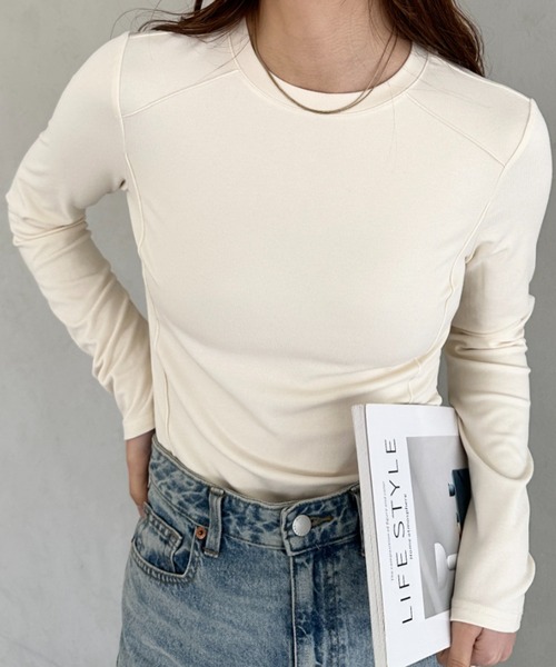 MYMOOD.(マイムード)の「ストレッチ パイピングデザインシンプルカットソー ロングTシャツ(Tシャツ/カットソー・レディース・ブラック/アイボリー/ホワイト・FREE)」の11枚目の写真
