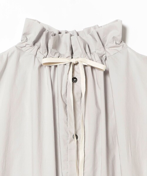 Yarmo(ヤーモ)の「Yarmo / Smock Dress(ワンピース・レディース・ライトグレー・ONE SIZE)」の9枚目の写真