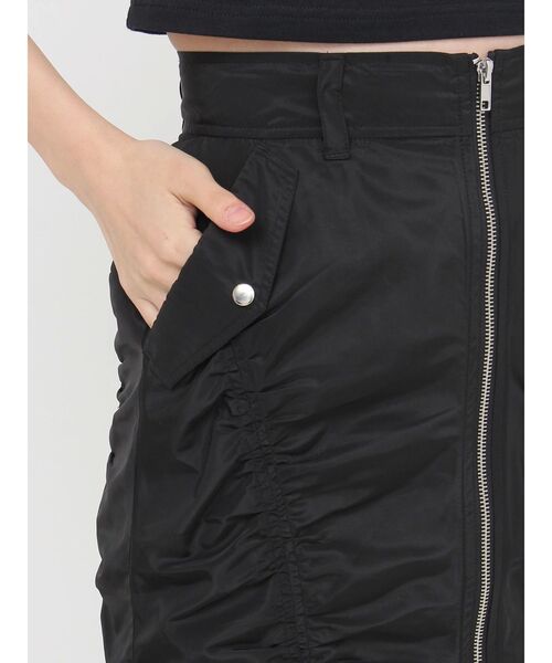 MURUA（ムルーア）の「ファスナースリットギャザースカート（スカート・レディース・ピンク/グレー/ブラック・1/2）」の5枚目の写真