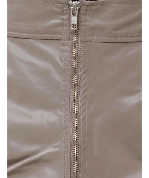 MURUA（ムルーア）の「ファスナースリットギャザースカート（スカート・レディース・ピンク/グレー/ブラック・1/2）」の11枚目の写真