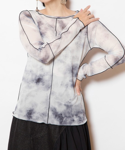 OSMOSIS(オズモーシス)の「メロー切替ロンT(Tシャツ/カットソー・レディース・ベージュ/ブラック/ブラック系その他/マルチ・ONE SIZE)」の2枚目の写真
