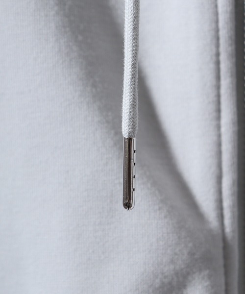 SUGGESTION（サジェッション）の「SLEEVE FLOWER  Embroidered full zip hoodie / 刺繍 フルジップパーカー unisex（パーカー・メンズ・ライトグレー/ブラック・M/L）」の6枚目の写真