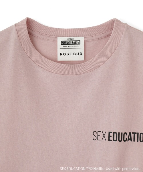 ROSE BUD(ローズバッド)の「Netflix Series ‘SEX EDUCATION’ × ROSE BUD/AMERICAN COMIC TEE(Tシャツ/カットソー・レディース・ピンク/ホワイト/ブラック・ONE SIZE)」の19枚目の写真