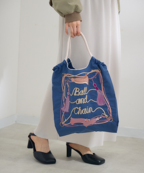 Ball&Chain(ボールアンドチェーン)の「【Ball&Chain/ボールアンドチェーン】TASSEL 撥水 刺繍トートバッグ レギュラーサイズ(トートバッグ・レディース・ベージュ/ネイビー/ブルー/ブラウン/ピンク・MEDIUM)」の19枚目の写真