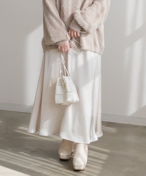 CLETTE（クレット）の「サテンフレアスカート（スカート・レディース・アイボリー/ピンクベージュ/モカ・3L/LL/4L）」の6枚目の写真