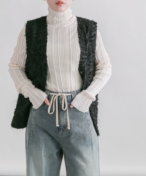 KBF（ケイビーエフ）の「フリンジベスト（ベスト・レディース・アイボリー/ブラック・ONE）」の12枚目の写真