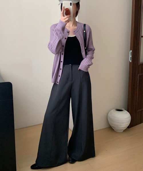 DAY CLOSET(デイ クローゼット)の「【裾がゆるっと広がり美シルエット/内掛けボタン付き】フロントピンタックイージーワイドパンツ(その他パンツ・レディース・ライトベージュ/ダークグレー/ブラック・S/L/M)」の17枚目の写真