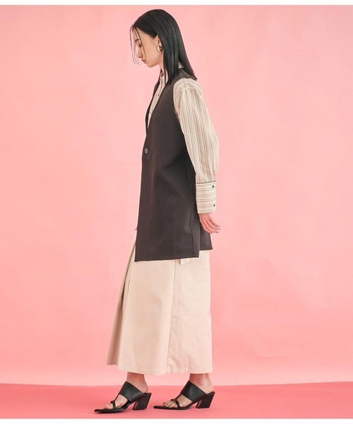 Settimissimo（セッティミッシモ）の「ダブルクロス ロング ジレ（ベスト・レディース・ブラック/ベージュ・FREE）」の9枚目の写真